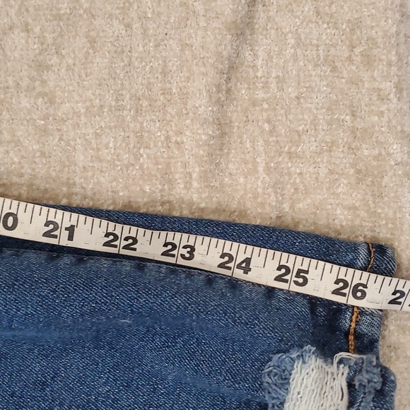 Good American distress blue crop ankle distressed jeans size 4/27 - Picture 13 of 13